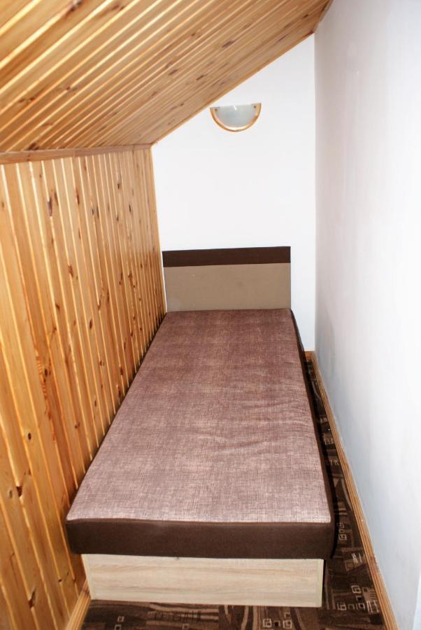 Pensjonat Pod Lwem Niechorze Esterno foto