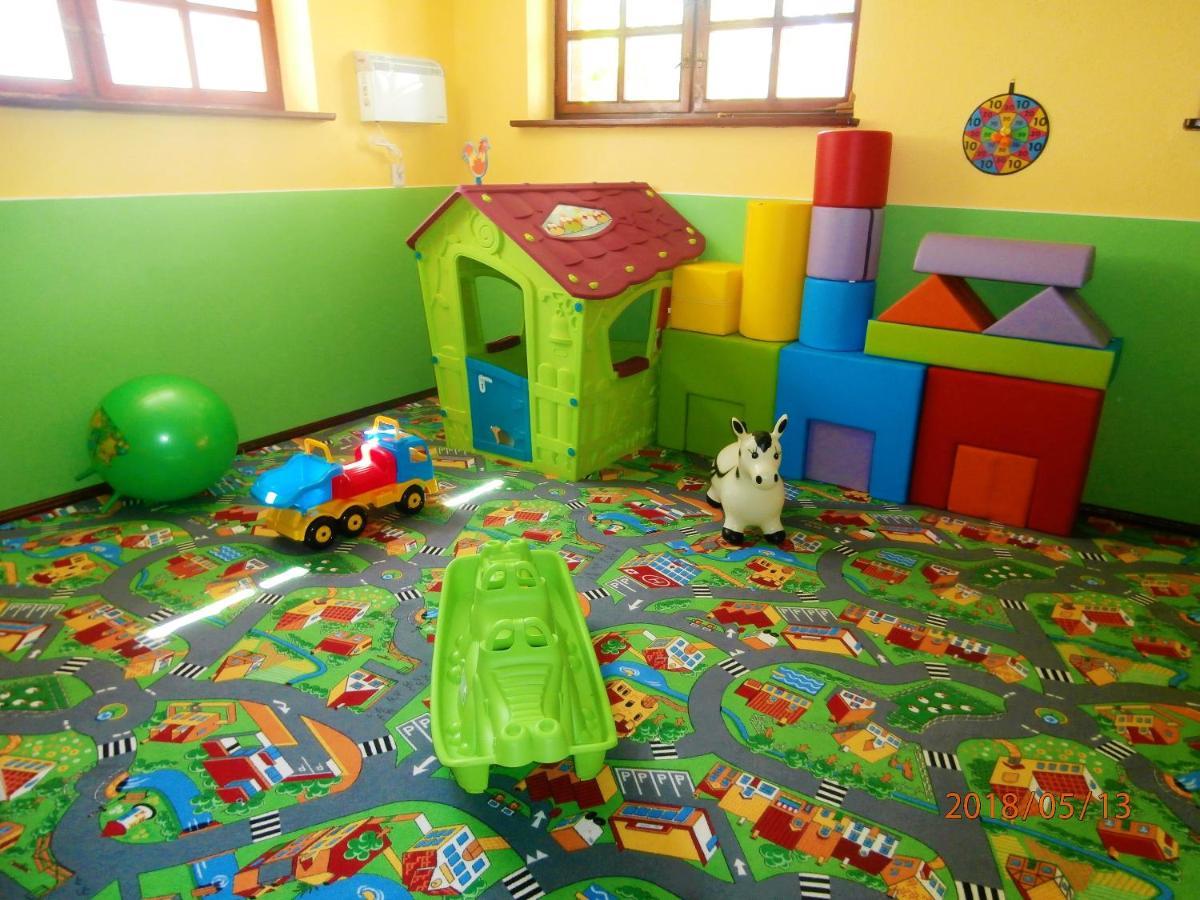 Pensjonat Pod Lwem Niechorze Esterno foto